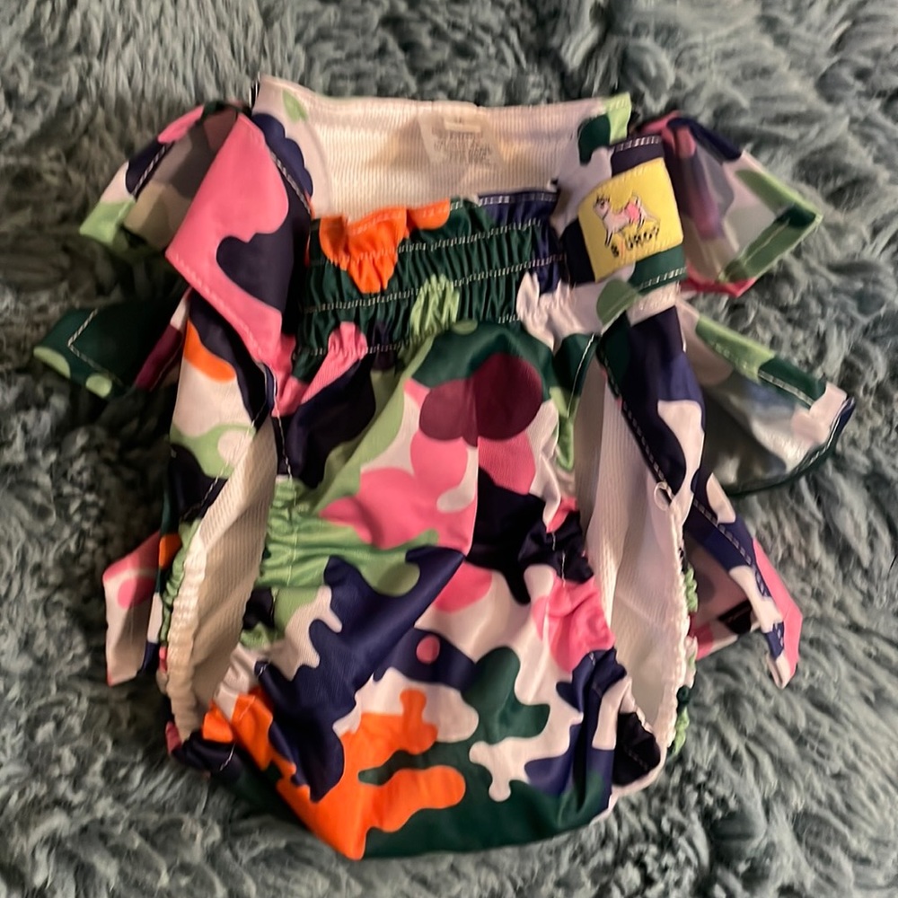 Medium dog skirt ruffles